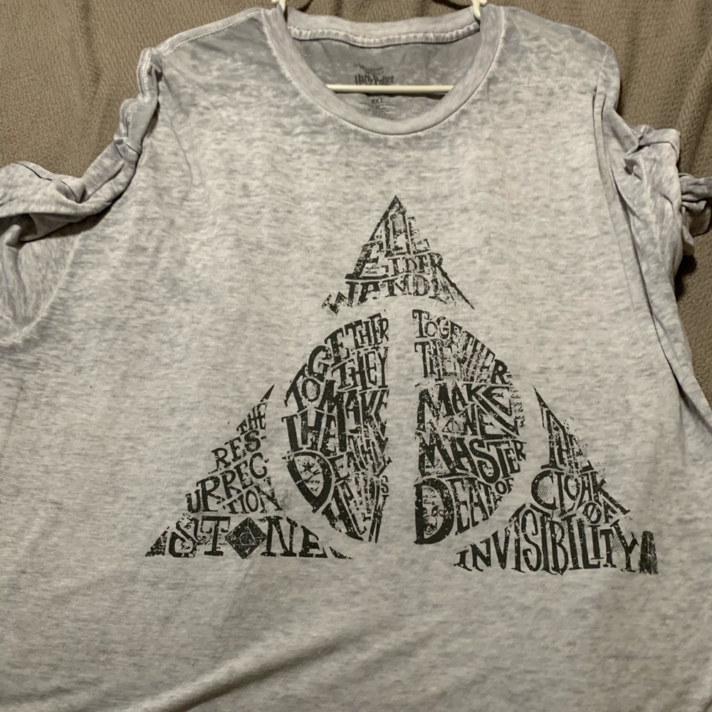 Universal studios t shirt